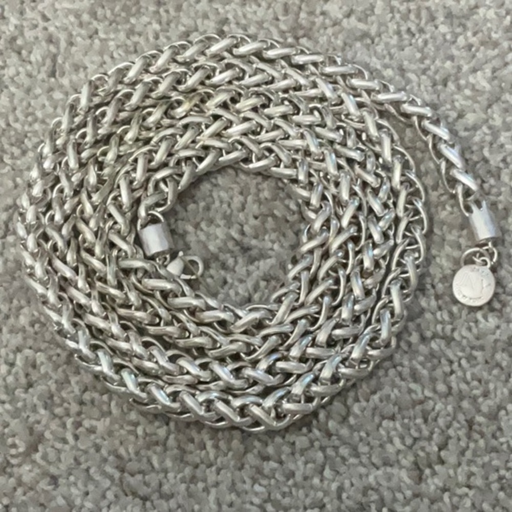 Jones New York Silver Tone (Costume) Linked Necklace